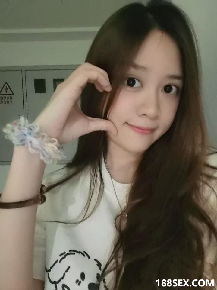034559ws25ewl2byygjwiw.jpg