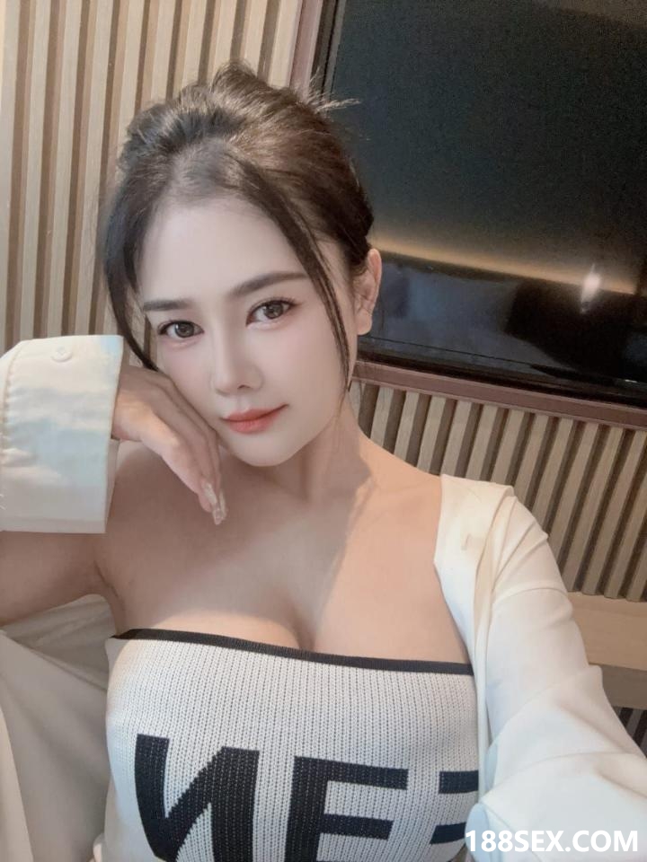 235613v7u0geb1koogz2dd.jpg