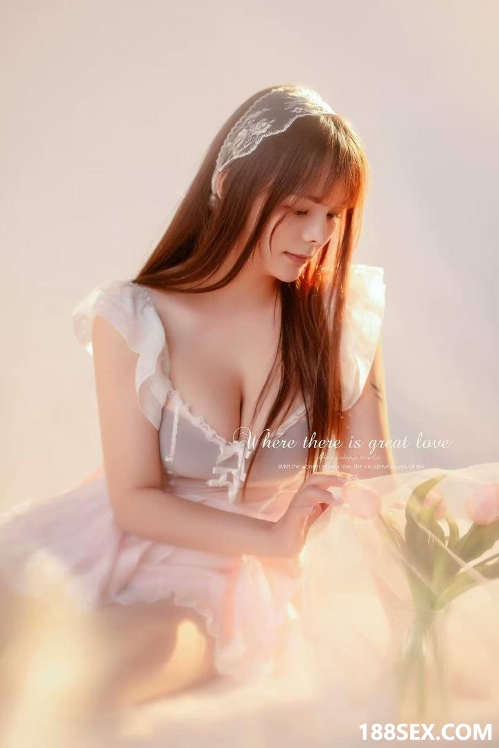 102123cw1555j9owiz1j8h.jpg