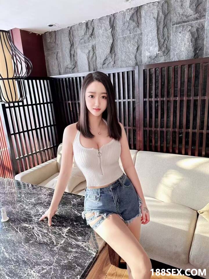 004344kpbg4mplwuc49w3u.jpg