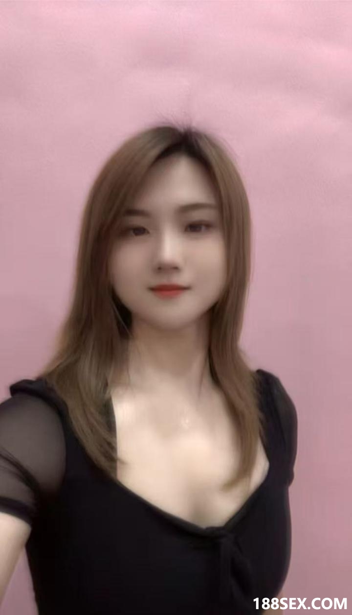012348appyu99qwtmsqeqm.jpg