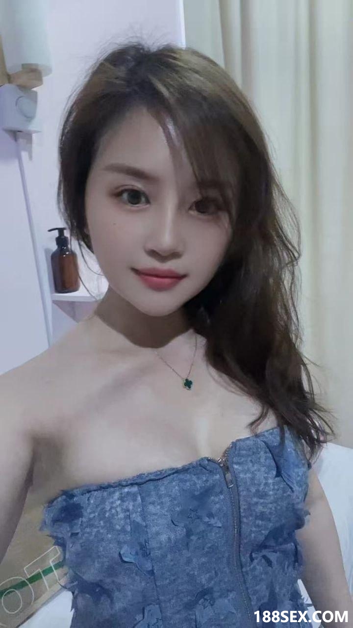 025257m4xvr1frc064r008.jpg