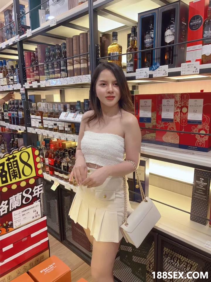 174539kov68iwymppojrxw.jpg