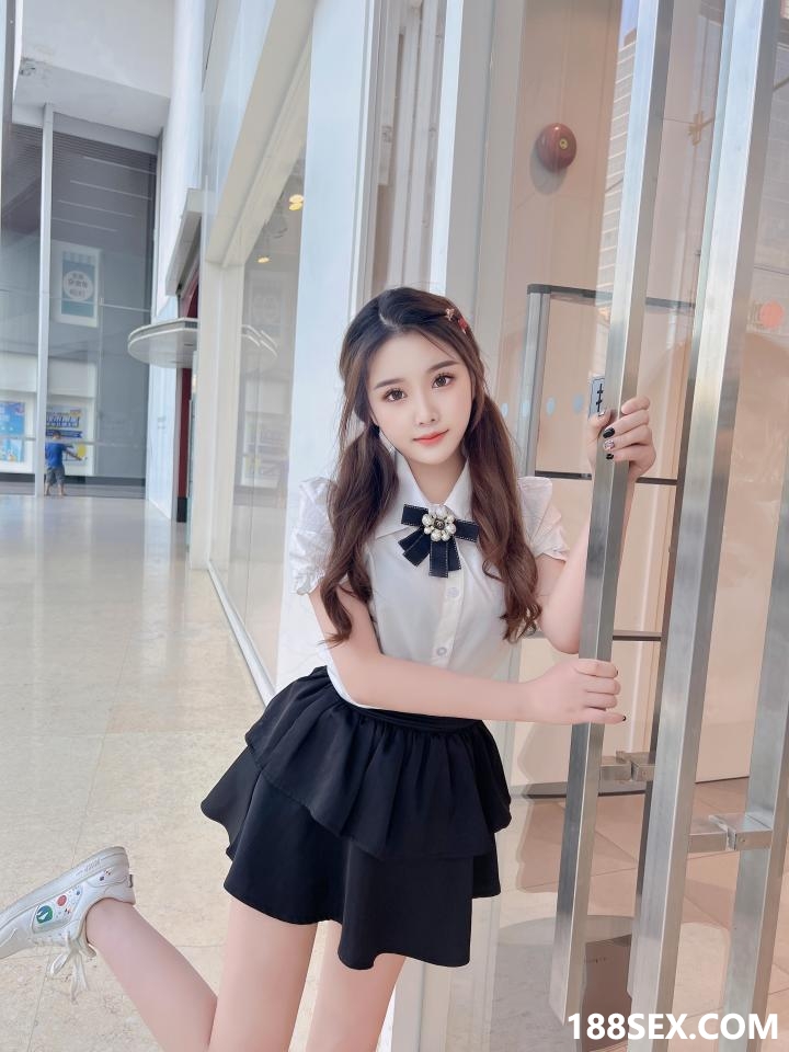 161437g3f9rzre99rrr9ex.jpg