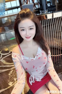 [旧吧生路] 欣悦28号按摩师灵灵 WhatsApp: 017-9312 825