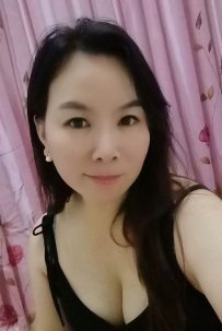 [蕉赖Connaught] 住家式按摩师阳阳 WhatsApp: 017-469 1860