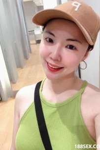 [Damansara Jaya] 馨雅阁11号按摩师Luna WhatsApp: 016-7317 090