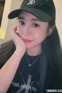 [旧古仔路] 悦然50号按摩师小月 WhatsApp: 016-301 6778