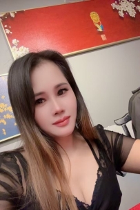[蒲种公主城] 水月阁77号按摩师晴晴 WhatsApp: 017-7070 289