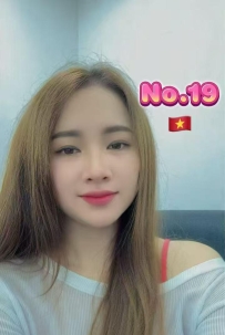 [大城堡Sri Petaling] H Life 19号按摩师Anna WhatsApp: 011-2613 4192